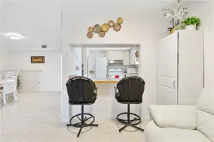 5825 W 25th Ct, Hialeah, FL 33016 - Photo 11