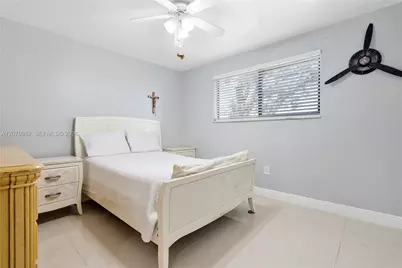 5825 W 25 Ct #212, Hialeah, FL 33016 - Photo 25