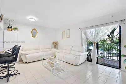 5825 W 25 Ct #212, Hialeah, FL 33016 - Photo 9