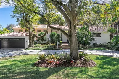 652 NE 105th St, Miami Shores, FL 33138 - Photo 3