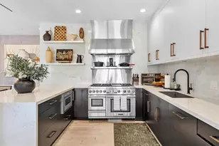 652 NE 105th St, Miami Shores, FL 33138 - Photo 27