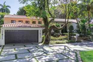 652 NE 105th St, Miami Shores, FL 33138 - Photo 7