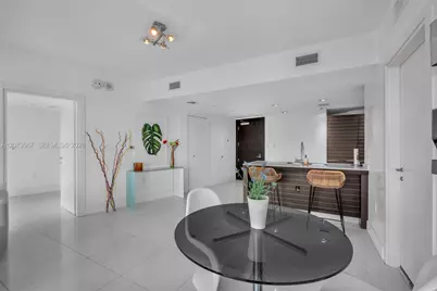 200 Biscayne Boulevard Way #3703, Miami, FL 33131 - Photo 11