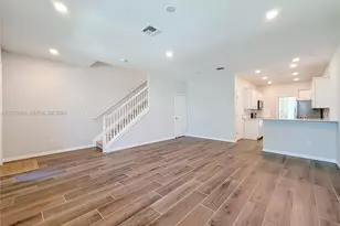 1040 Eucalyptus Dr, Hollywood, FL 33021 - Photo 11