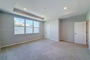 1040 Eucalyptus Dr, Hollywood, FL 33021 - Photo 21