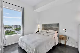 10 SW South River Dr, Miami, FL 33130 - Photo 13