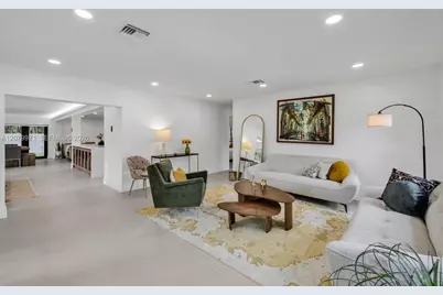 220 NE 105th St, Miami Shores, FL 33138 - Photo 15