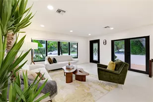 220 NE 105th St, Miami Shores, FL 33138 - Photo 5
