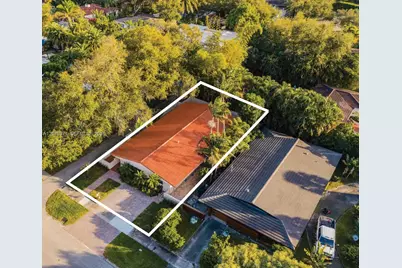 220 NE 105th St, Miami Shores, FL 33138 - Photo 25