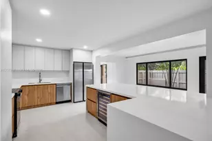 220 NE 105th St, Miami Shores, FL 33138 - Photo 1