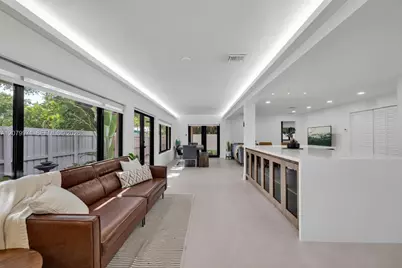 220 NE 105th St, Miami Shores, FL 33138 - Photo 7