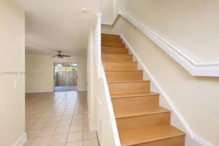 7980 NW 10th St, Miami, FL 33126 - Photo 5