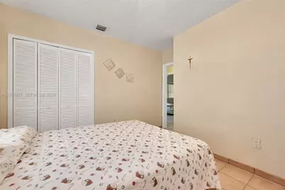 4051 NW 5th St, Miami, FL 33126 - Photo 19