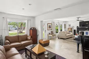 2421 NE 13th St, Fort Lauderdale, FL 33304 - Photo 37