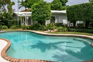 2421 NE 13th St, Fort Lauderdale, FL 33304 - Photo 1