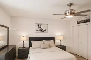 2421 NE 13th St, Fort Lauderdale, FL 33304 - Photo 23