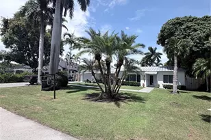 2421 NE 13th St, Fort Lauderdale, FL 33304 - Photo 39