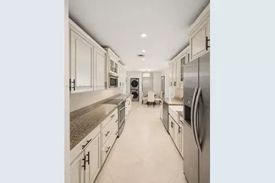 2421 NE 13th St, Fort Lauderdale, FL 33304 - Photo 25
