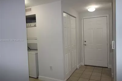 50 Menores Ave #611, Coral Gables, FL 33134 - Photo 9