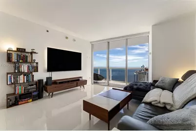 495 Brickell Ave #4709, Miami, FL 33131 - Photo 3