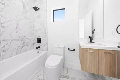 526 SW 2nd St #1, Miami, FL 33130 - Photo 19