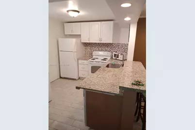 319 NE 14th Ave #604, Hallandale Beach, FL 33009 - Photo 7