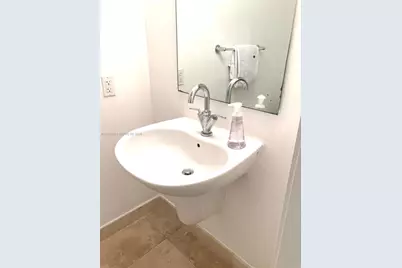 41 SE 5th St #1204, Miami, FL 33131 - Photo 13