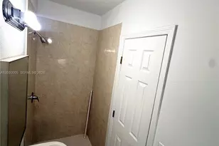 1436 SW 5th St, Miami, FL 33135 - Photo 11