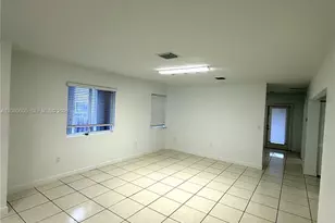 1436 SW 5th St, Miami, FL 33135 - Photo 3