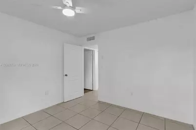 7100 Fairway Dr #K11, Miami Lakes, FL 33014 - Photo 13