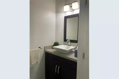 307 SW 120th Ave, Pembroke Pines, FL 33025 - Photo 11
