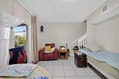 8351 NW 99th St #C-5, Hialeah Gardens, FL 33016 - Photo 7