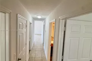 408 NW 12th St, Florida City, FL 33034 - Photo 3