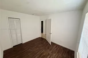 408 NW 12th St, Florida City, FL 33034 - Photo 11