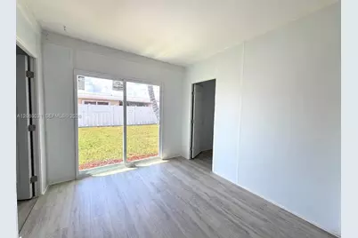 11700 NW 33rd St, Sunrise, FL 33323 - Photo 11