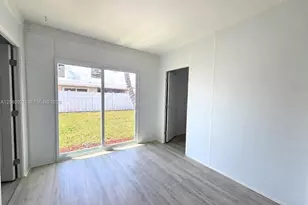 11700 NW 33rd St, Sunrise, FL 33323 - Photo 11