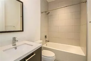 9123 NW 33rd St, Doral, FL 33172 - Photo 11