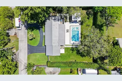 14220 SW 86th Ave, Palmetto Bay, FL 33158 - Photo 3