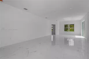 2454 Chipley Ave, North Port, FL 34286 - Photo 9