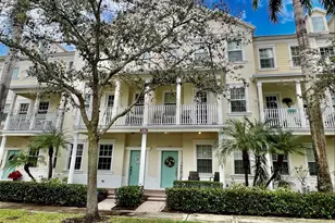 123 E Royal Palm Cir, Jupiter, FL 33458 - Photo 1