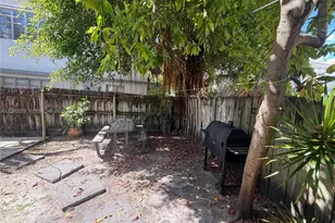 824 82nd St, Miami Beach, FL 33141 - Photo 21