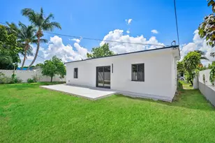 335 NW 108th St, Miami, FL 33168 - Photo 39
