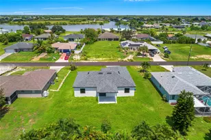 1208 NE 19th St, Cape Coral, FL 33909 - Photo 27