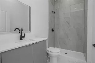 1208 NE 19th St, Cape Coral, FL 33909 - Photo 13