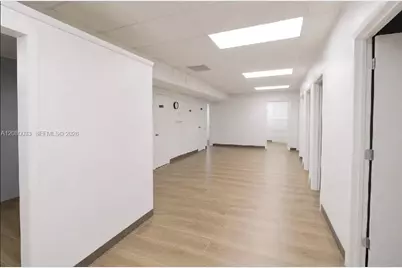 17220 NW 2nd Ct, Miami Gardens, FL 33169 - Photo 11