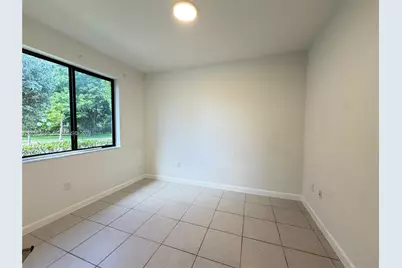883 NE 211th St #883, Miami, FL 33179 - Photo 7