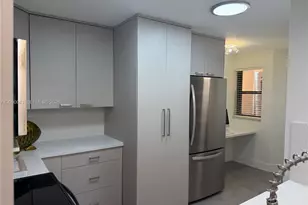 15535 N Miami Lakeway N, Miami Lakes, FL 33014 - Photo 7