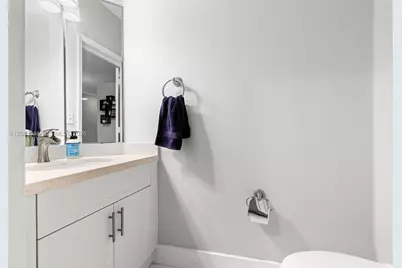 12110 SW 2nd St, Pembroke Pines, FL 33025 - Photo 9