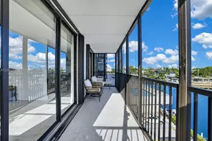 2500 NE 135th St, North Miami, FL 33181 - Photo 15
