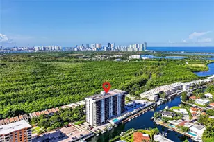 2500 NE 135th St, North Miami, FL 33181 - Photo 59